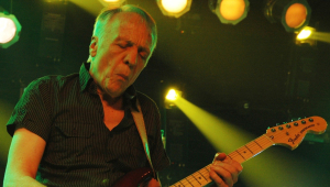 Image of Robin Trower w/ Strange Vine